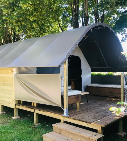 Safari tent: unique accommodation available to rent at Le Paquier Fané campsite in Chagny, Saône-et-Loire